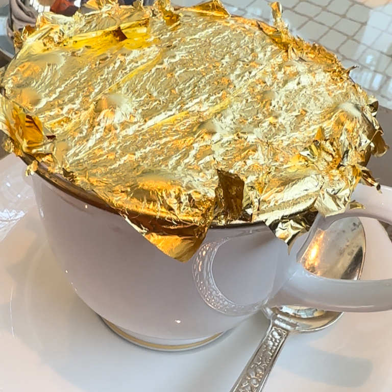 Gold Cappuccino, Armani Lounge.